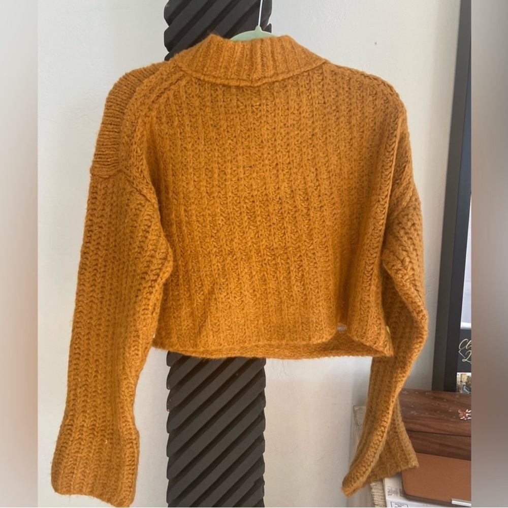 Free People Mustard and Brown Oversized Turtleneck Sweater no tag - Picture 5 of 6
